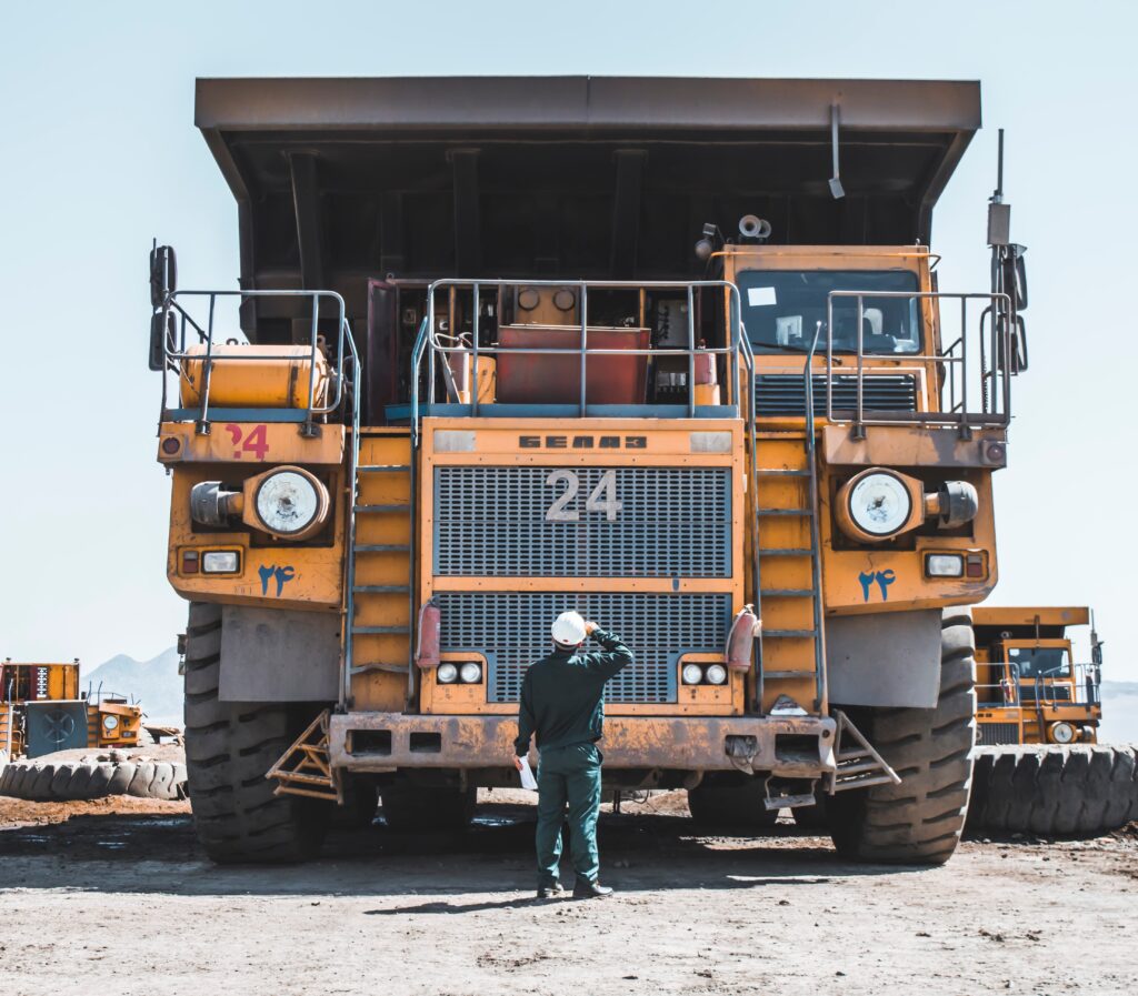 The Mechanised Earthmoving course will equip participants to select the most efficient and economical spread of equipment for projects (Image: Unsplash)