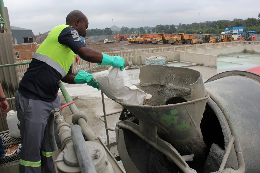 Concrete mix treated with crystalline waterproofing admixture on site for the Vlakfontein Reservoir.