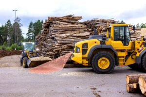 With wheel loaders spending an average of 40-50% of their time being driven in reverse, the Collision Mitigation System is a valuable solution for operators and site managers.