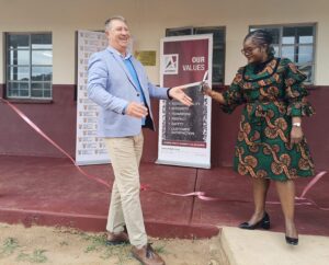 Davin Giles, COO of Afrimat’s Construction Materials division (left), with Deputy Minister of Mineral Resources and Energy, Dr Nobuhle Pamela Nkabane, during the official handover of the two classrooms.