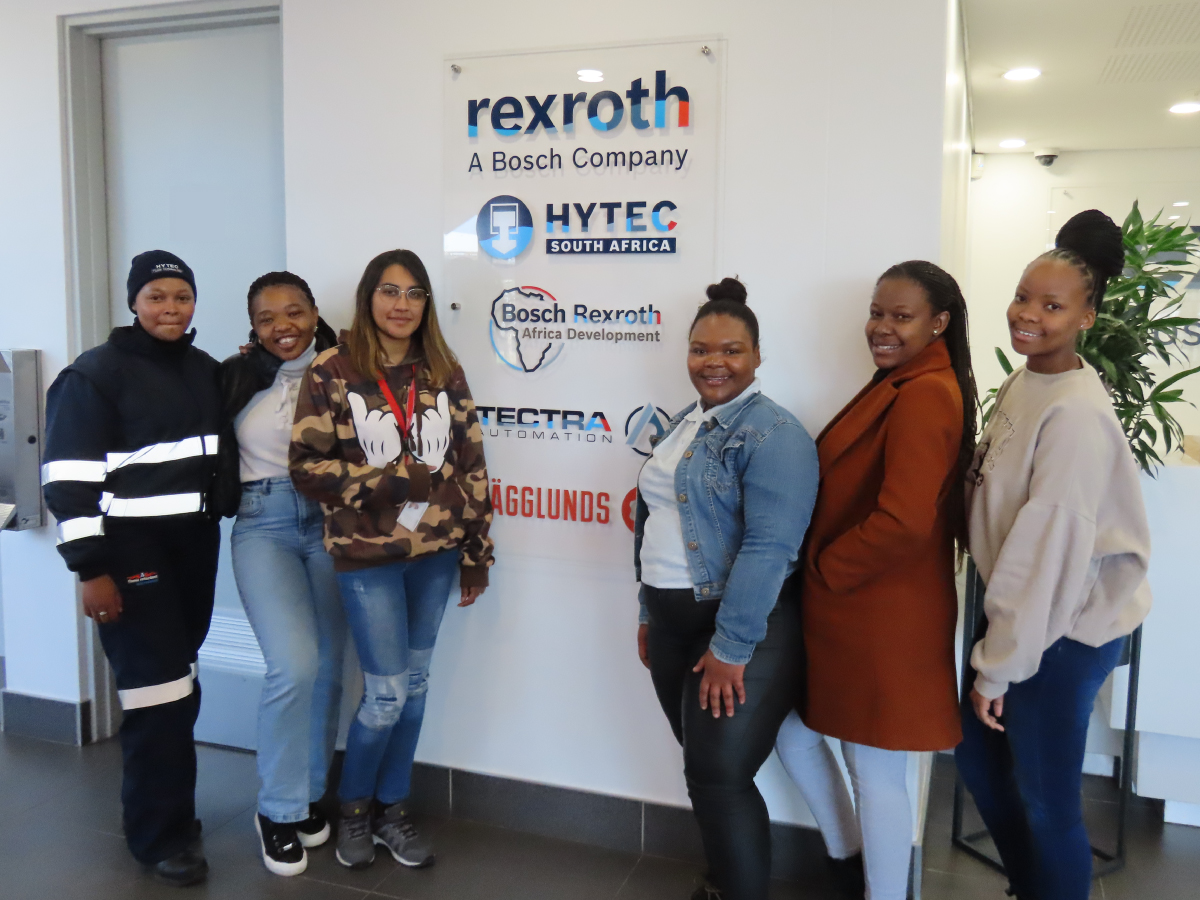 Some of the successful female graduates from the YES Programme at the Bosch Rexroth HUBB.
