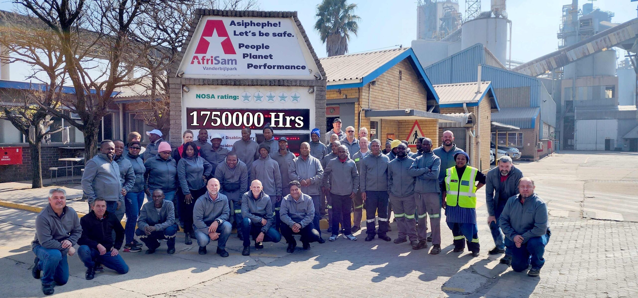 AfriSam’s Vanderbijlpark Slagment Operation recently achieved 1.75 million hours without a Lost Time Injury.