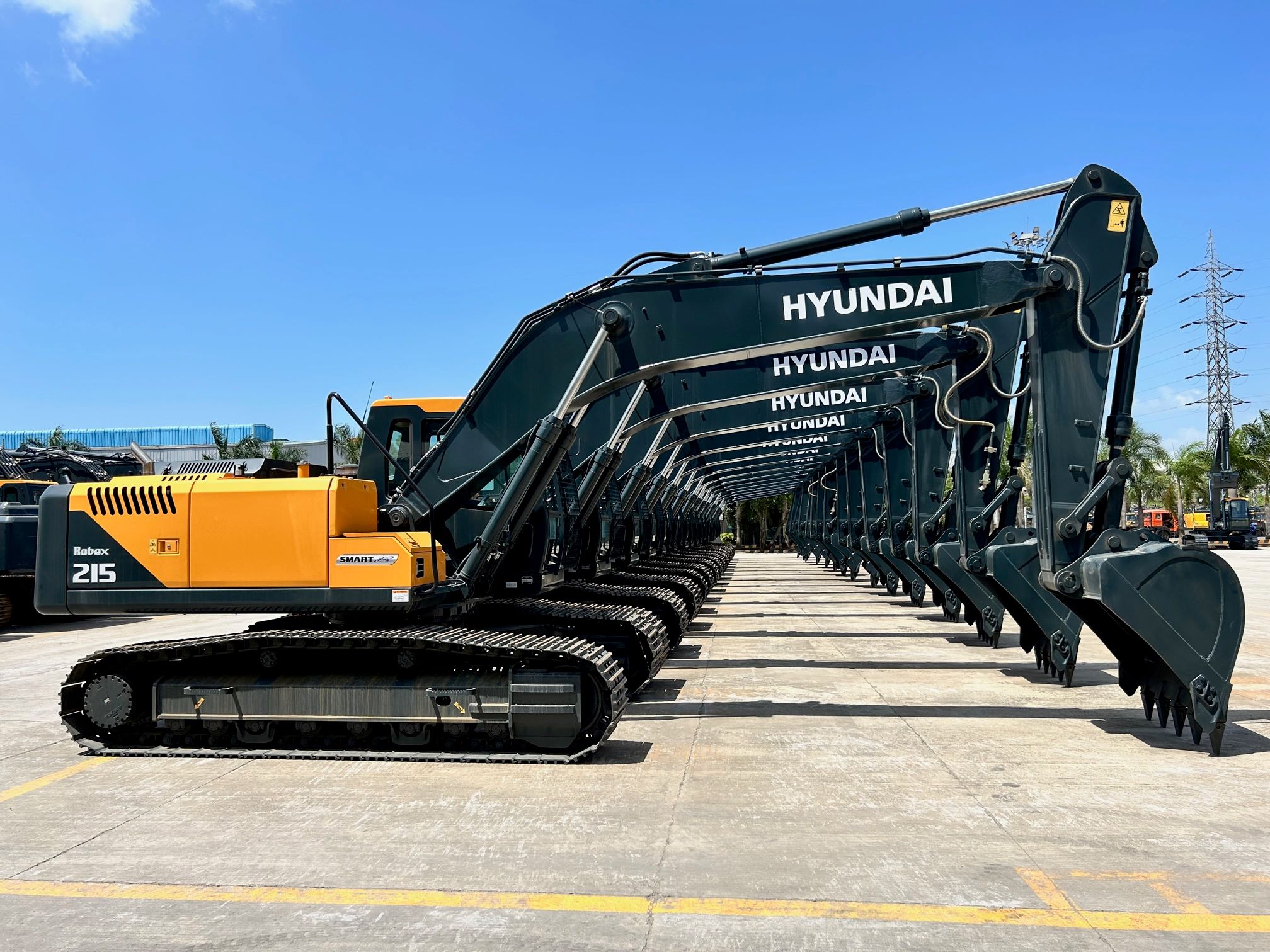 The new Hyundai R215 series is said to be an exciting addition to HPE Africa’s earthmoving portfolio.