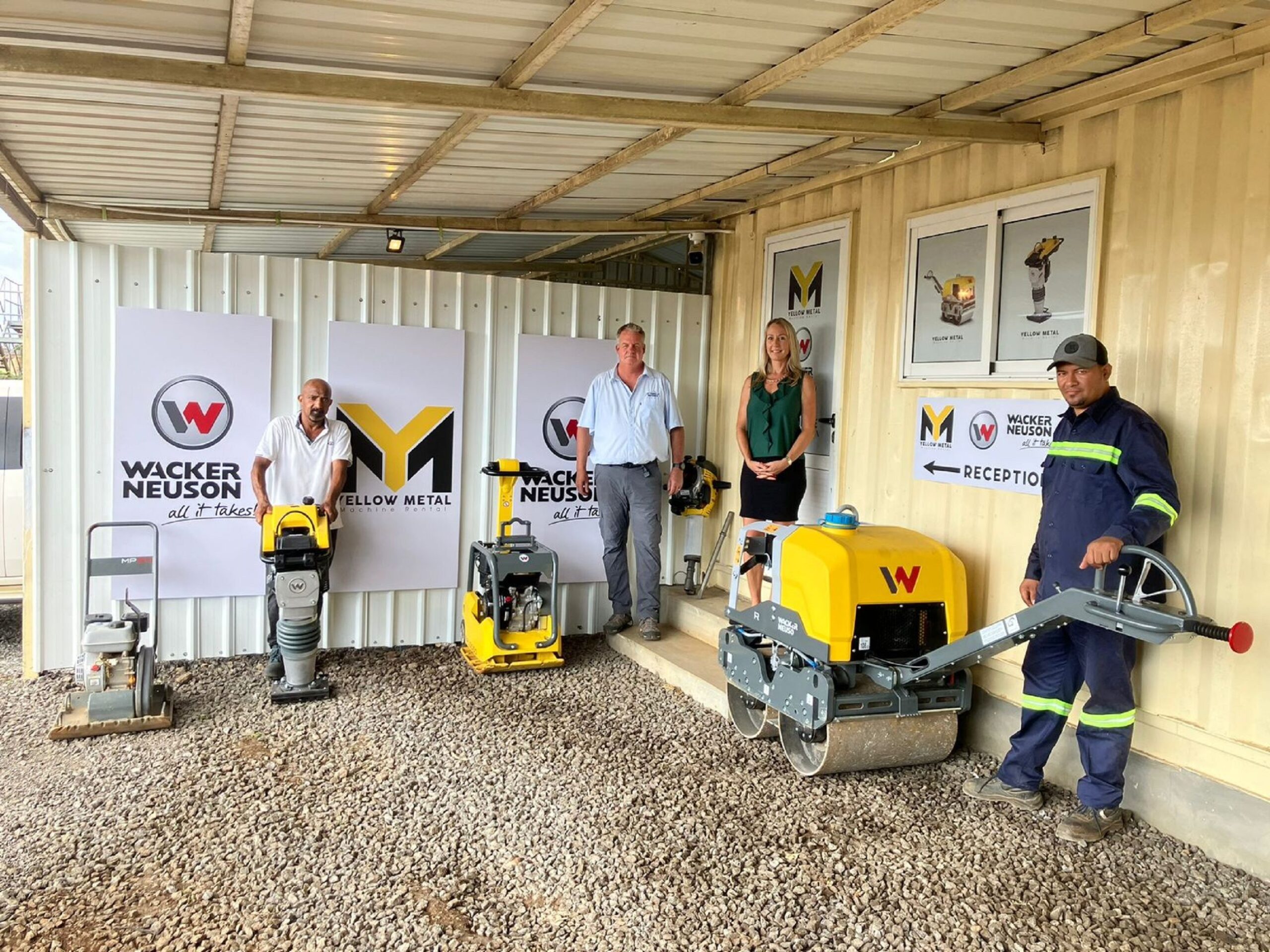 From left: Siris Apajee, Dave & Gail Alcock and Pascal Manique with some of the Wacker Neuson equipment.