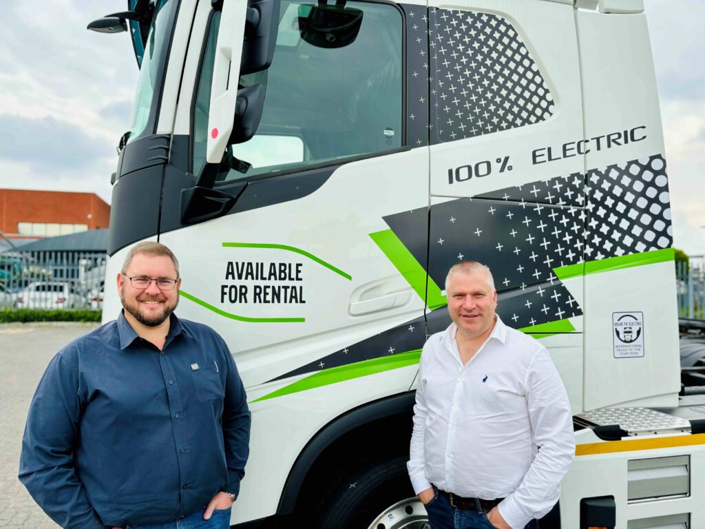 Eric Parry, senior manager of Sustainable Solutions at Volvo Trucks South Africa (left) and Paul Uys, MD of Volvo Financial Services Southern Africa.