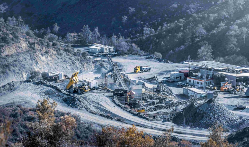 The feeding process in quarrying, whether for screening, crushing or washing, is critical for overall efficiency.