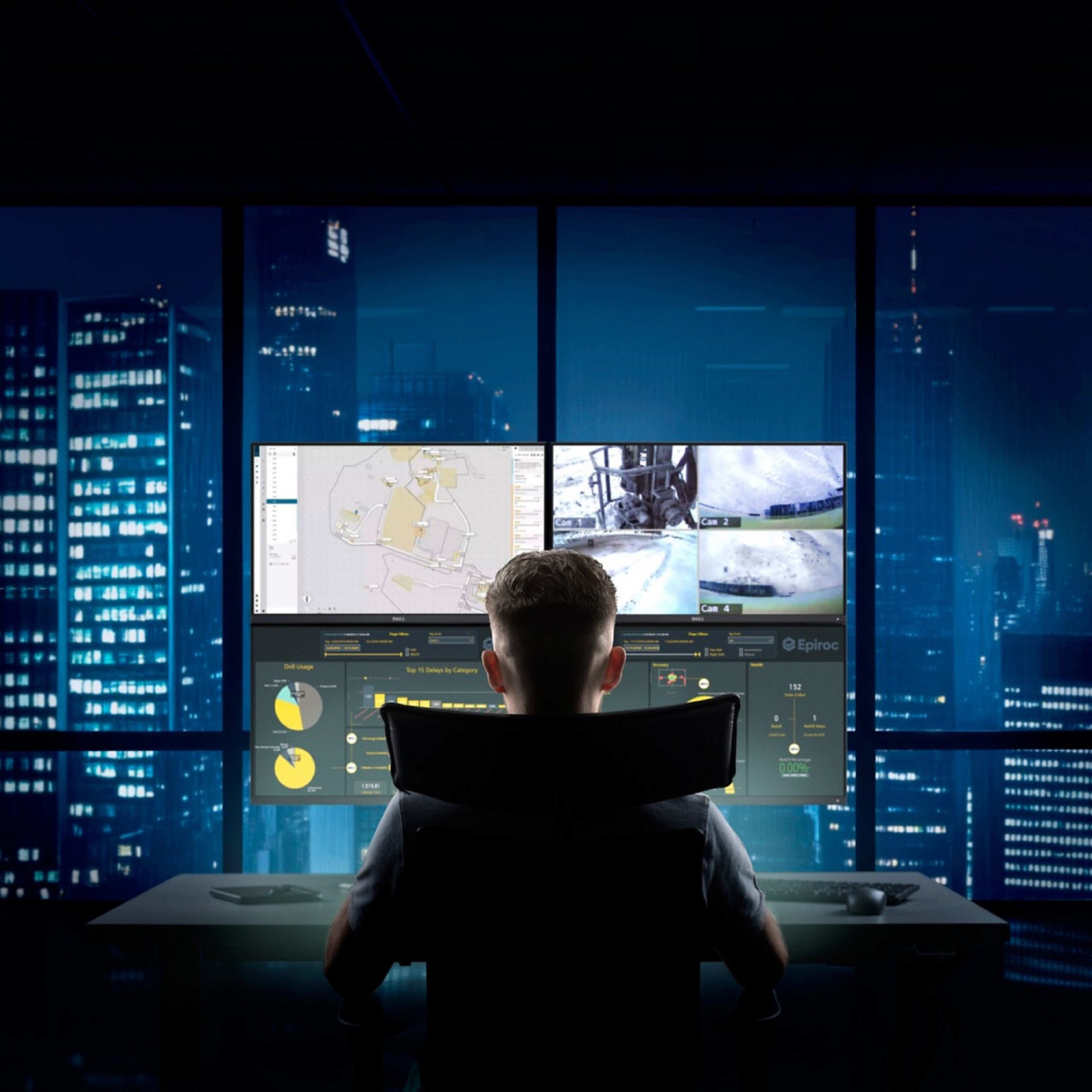 Common Automation Panel enables operators to control mixed fleets from a single ergonomic station.