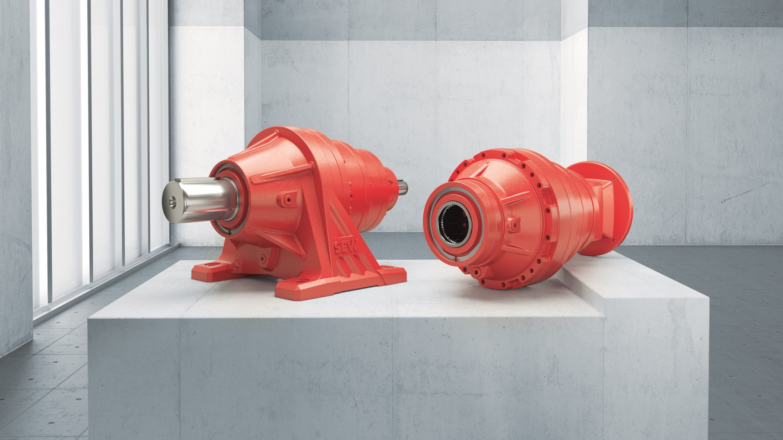 The SEW PPK planetary gears with a solid shaft with foot mount and a hollow shaft with flange mount.