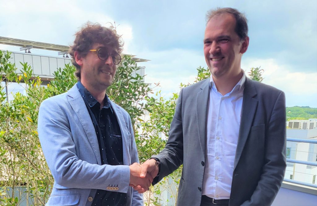 From left to right: Clément Aubry Tardif, Director of Sitia’s Robotics division – Julien Waechter, VP R&D Manitou Group.