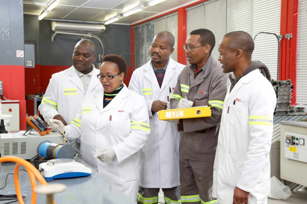 AfriSam backs its products with deep technical knowledge.