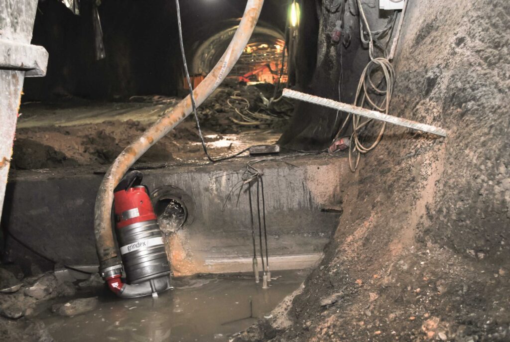 Each pump is powered by a 403 kW Perkins C15 diesel engine, making it ideal for remote and demanding mine sites.