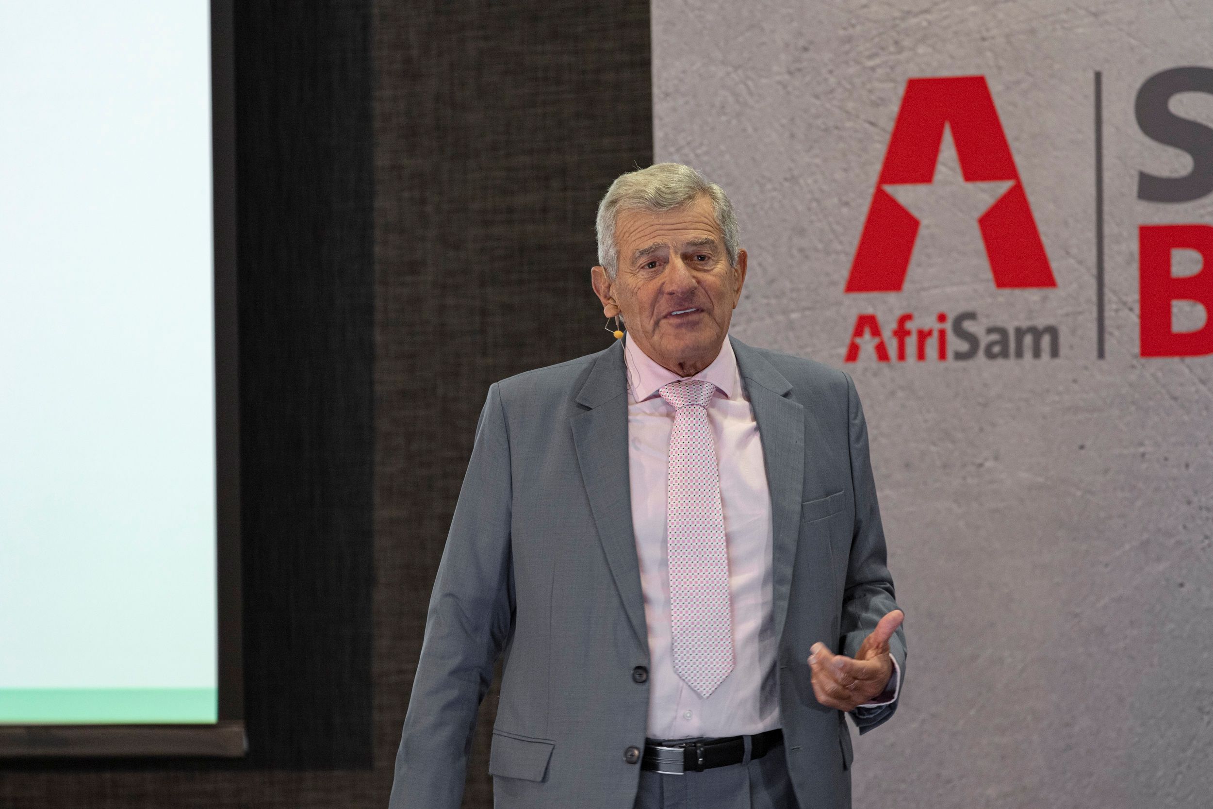 Econometrix Chief Economist Dr Azar Jammine speaking at AfriSam’s annual Budget Breakfast event in Sandton in February.