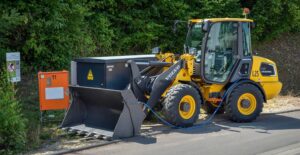 Volvo CE’s L25 electric wheel loader.
