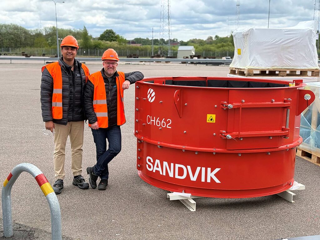 The first Sandvik CH662 units for Africa successfully completed factory acceptance testing in Sweden before being shipped to South Africa for installation at a platinum mining operation.