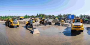 Volvo CE is showcasing its shift towards a more integrated, solutions-driven approach, integrating machines, services and digital technologies to support customers’ evolving needs.