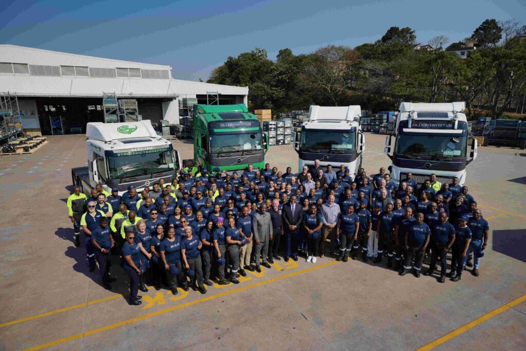 The celebratory event was attended by eThekwini Mayor, Cyril Xaba, who remarked that the Volvo Trucks facility has been a cornerstone of the city’s industrial capability.