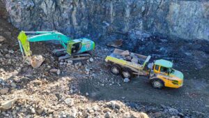 Hamilton Plant Hire reports strong productivity and reliability from its Volvo articulated haulers and the addition of an EC480 excavator.